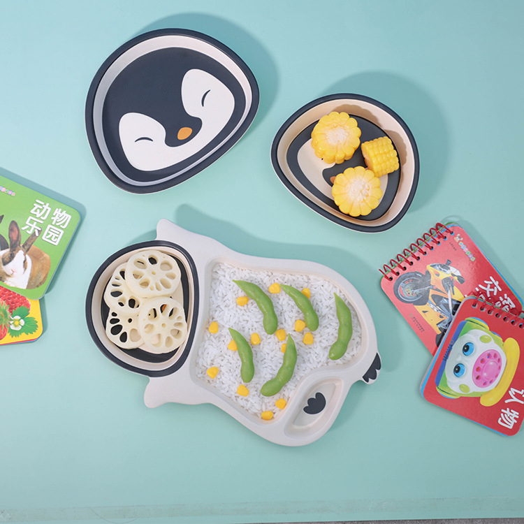 Penguin Shaped Kids Feeding Set